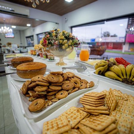 Hotel Monte Carlo 두라도스 외부 사진