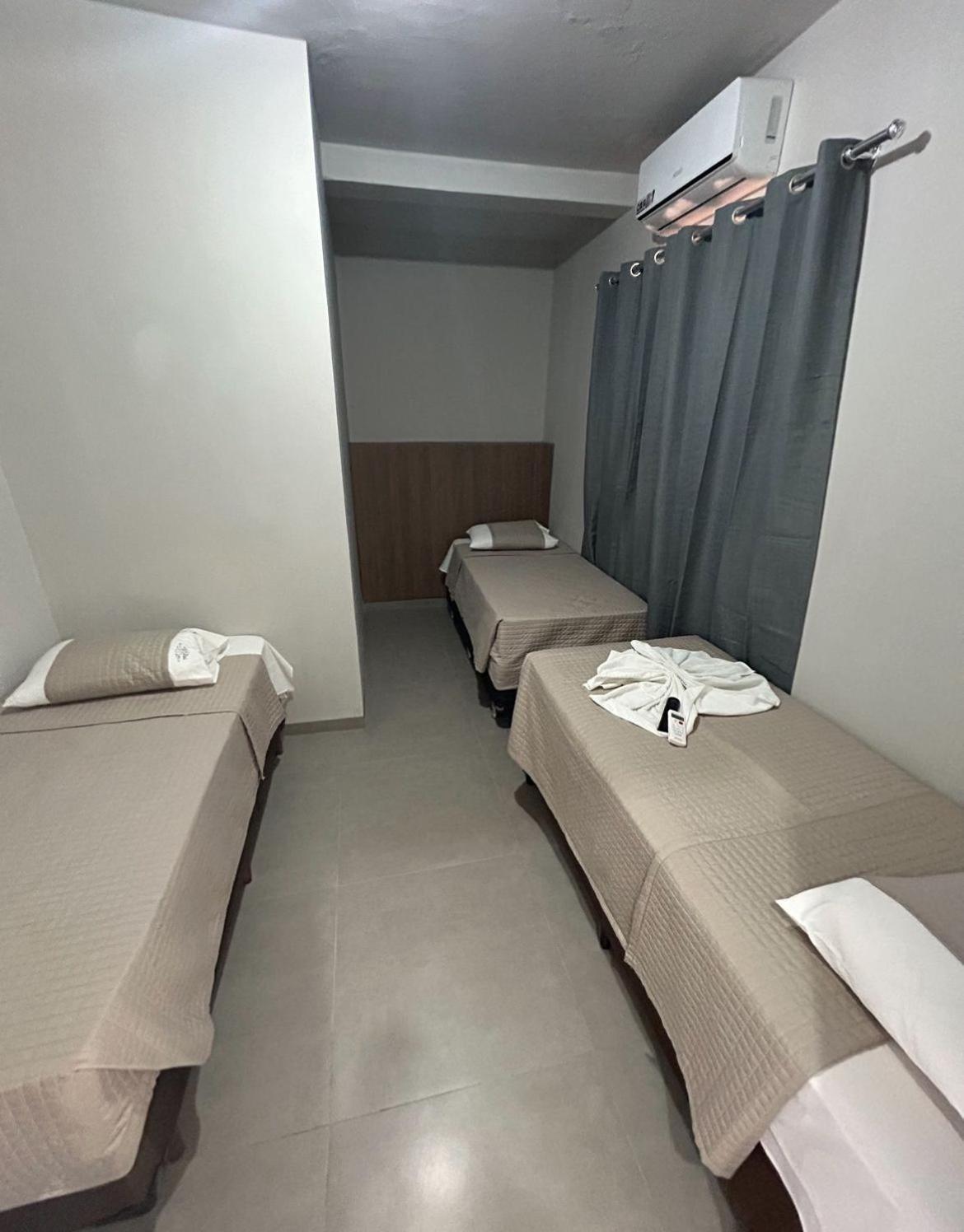 Hotel Monte Carlo 두라도스 외부 사진